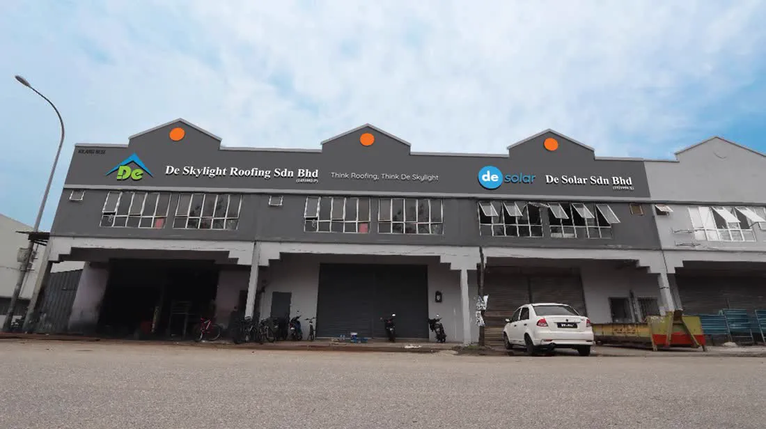 Kilang De Skylight Roofing dan De Solar di Klang